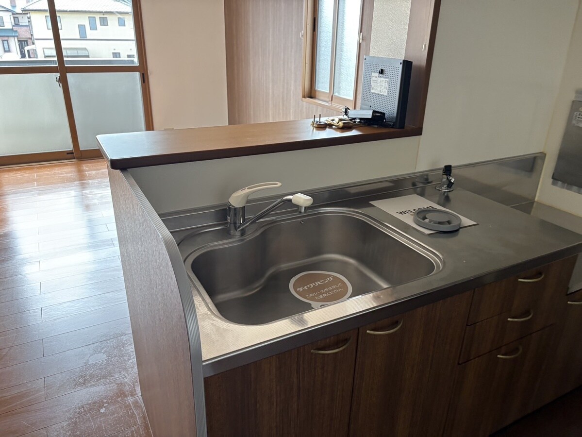 ハッピーロード佐土の物件内観写真