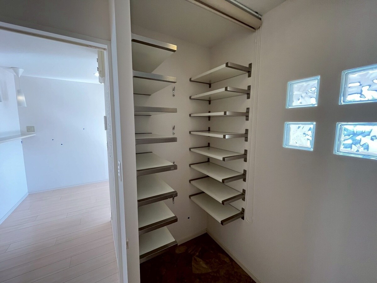 ロイヤルハイツⅠの物件内観写真