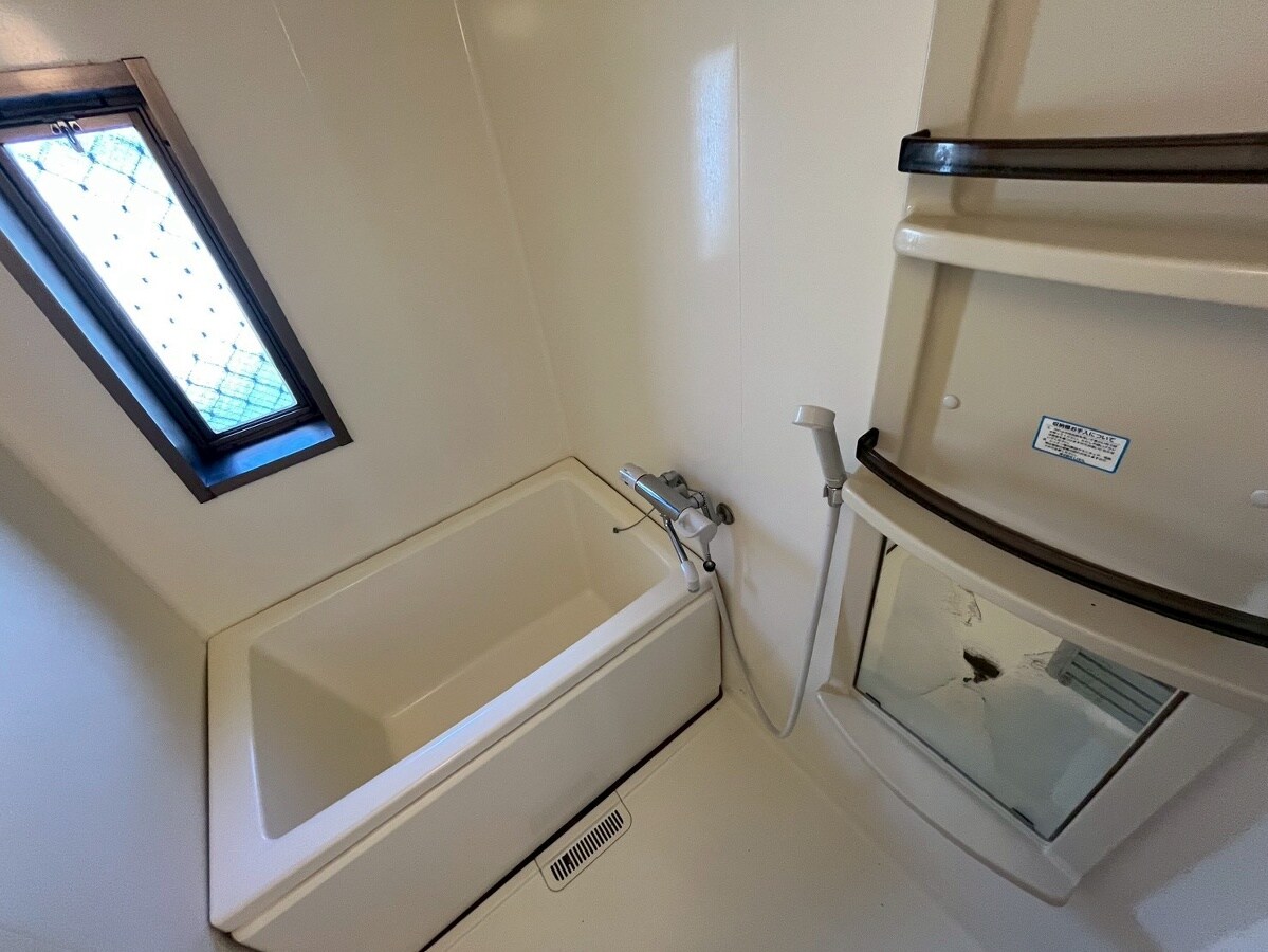 ロイヤルハイツⅠの物件内観写真