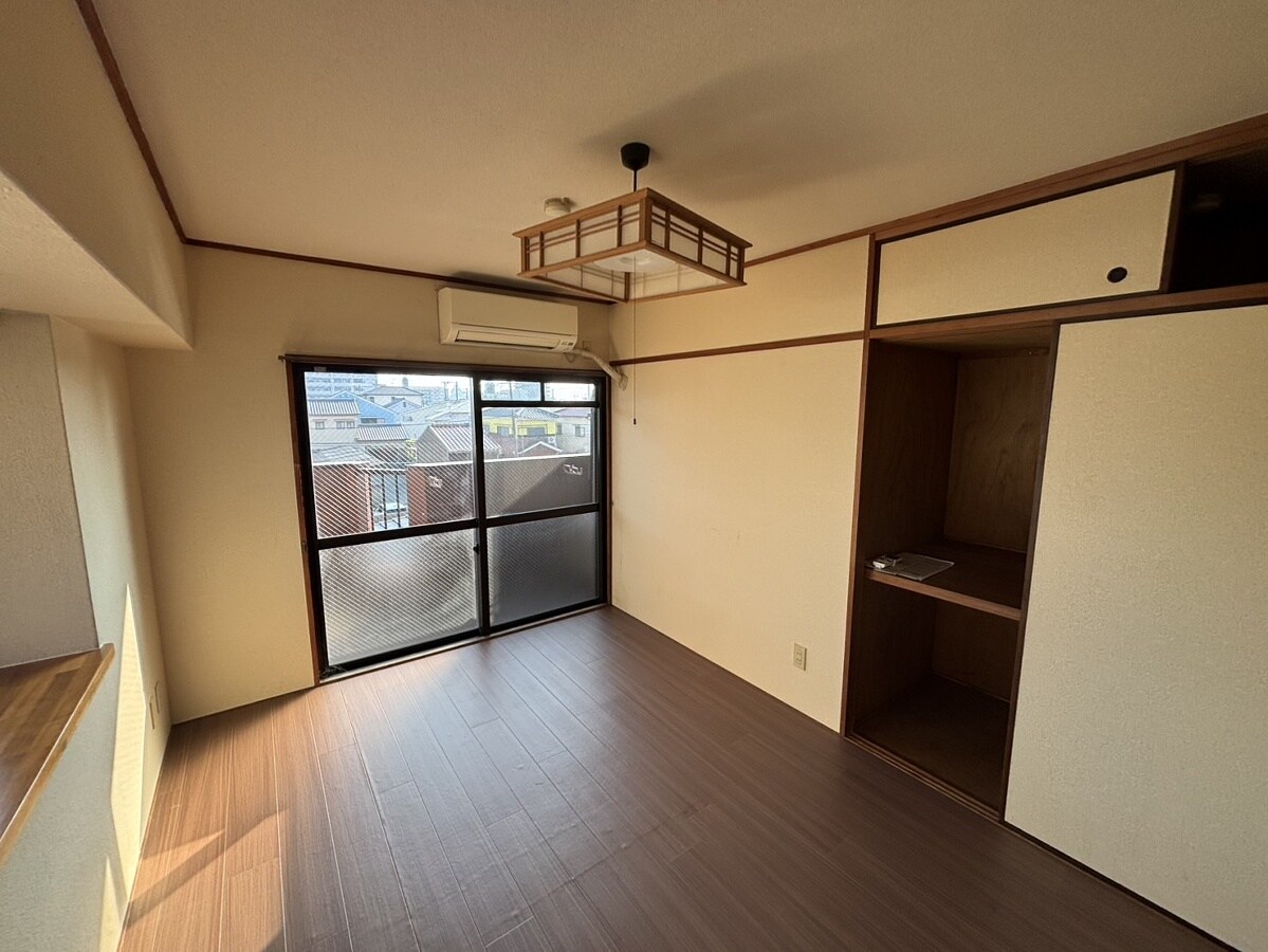 イトーピア野里の物件内観写真