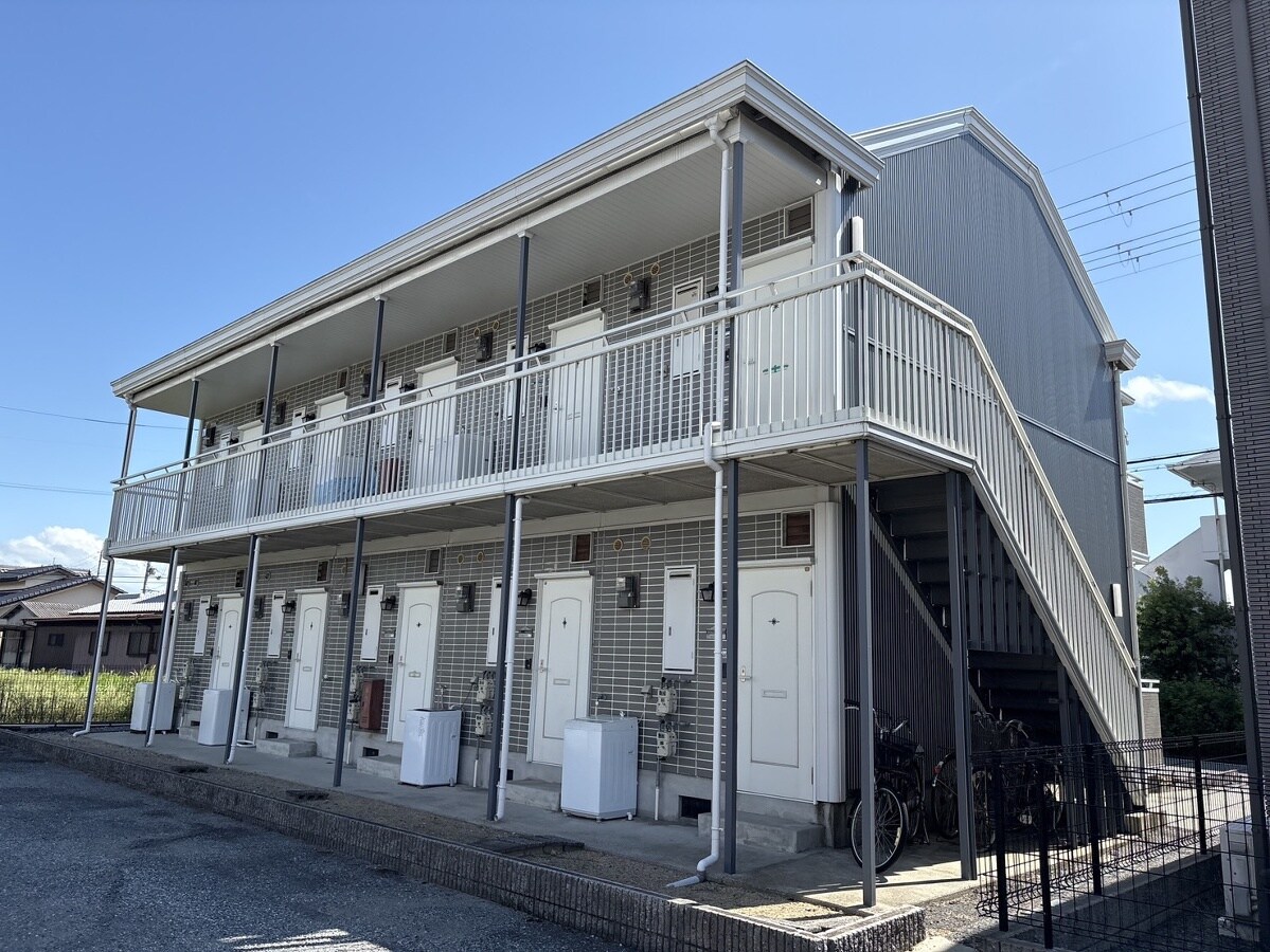 サンライフ・アイ E棟の物件外観写真