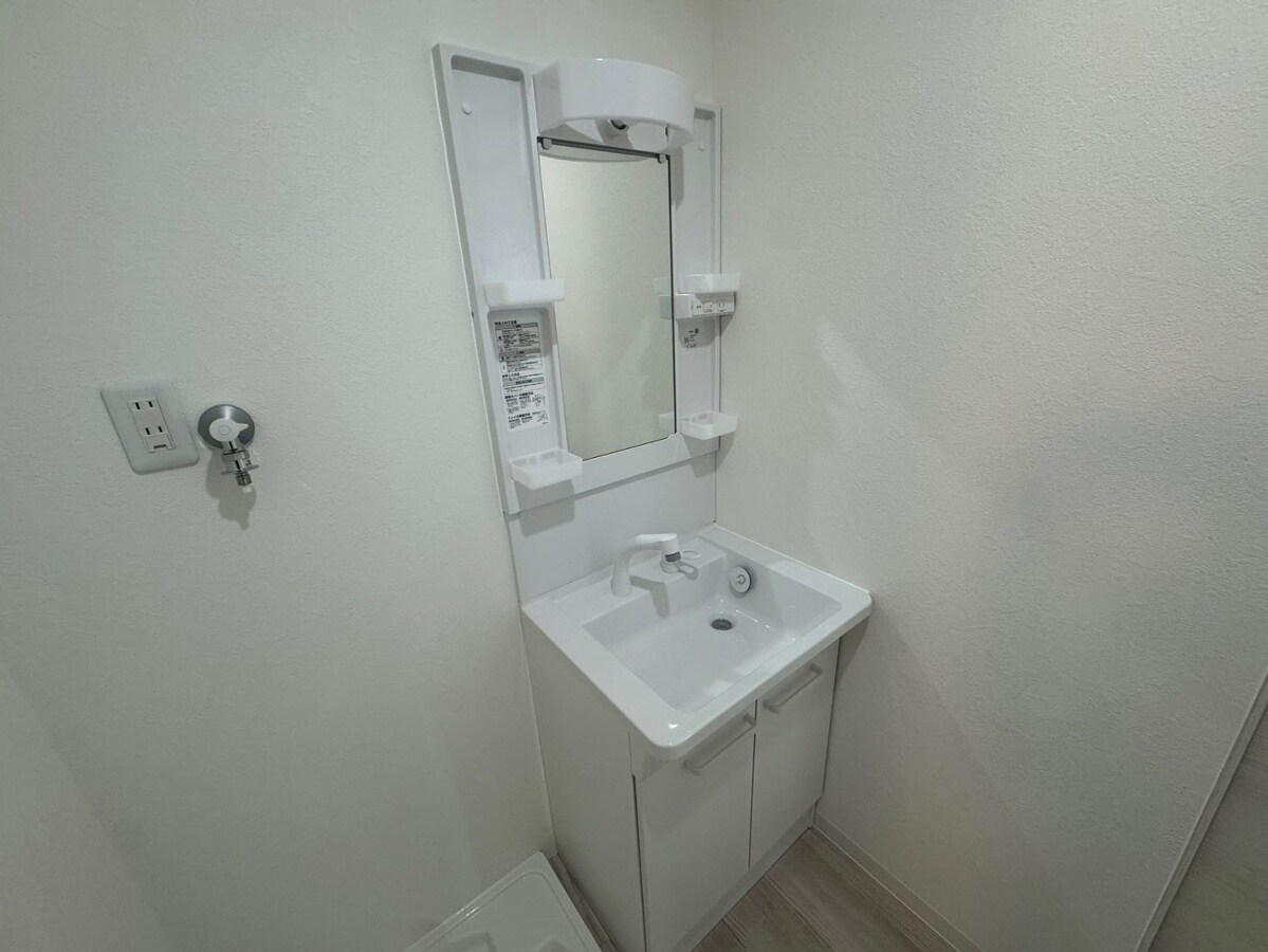 白国弘友ハイツの物件内観写真