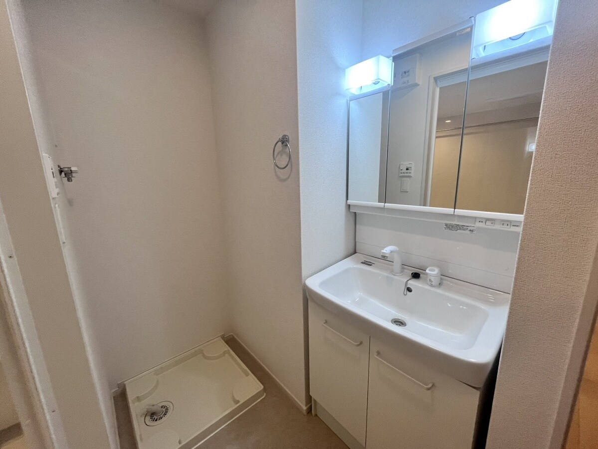 シャリティ・ベルⅡの物件内観写真