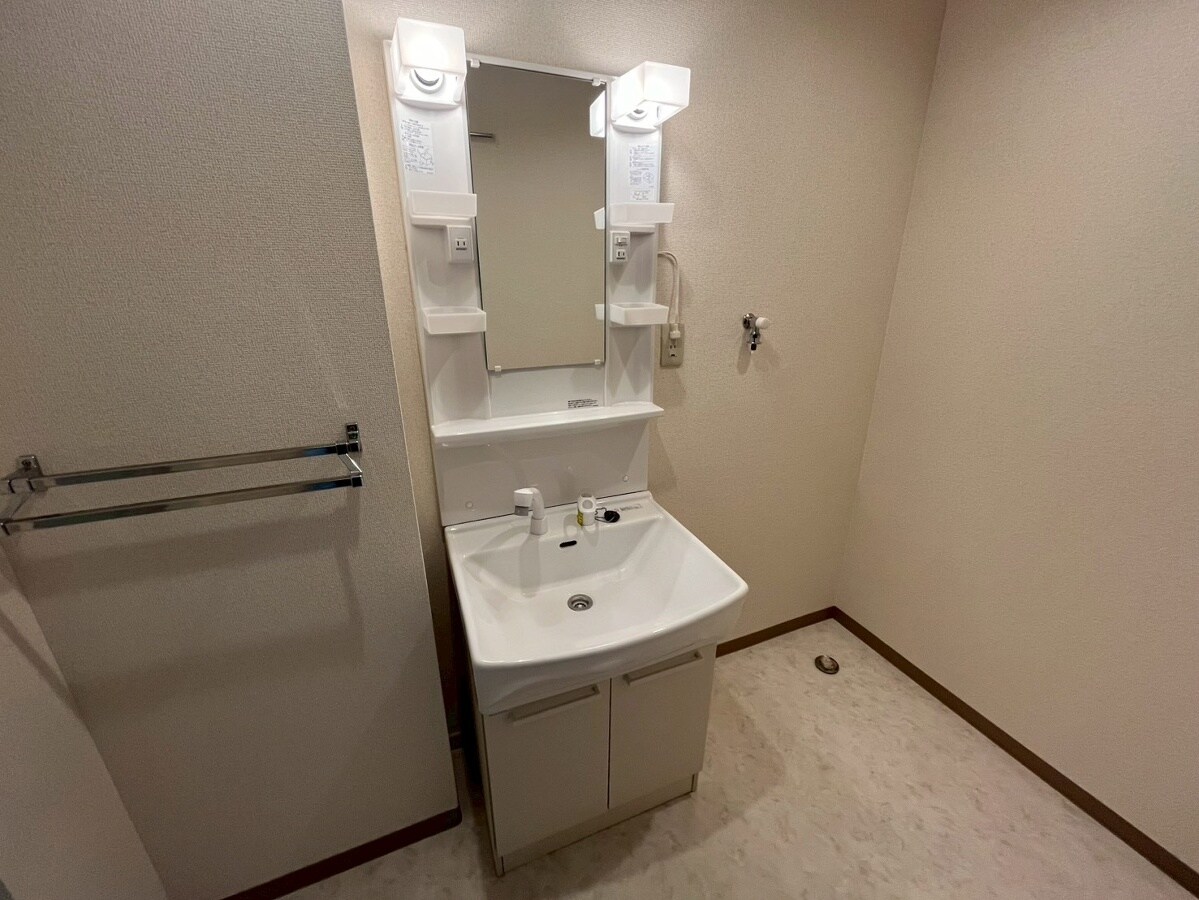 グレースヒルズシマダC・Dの物件内観写真