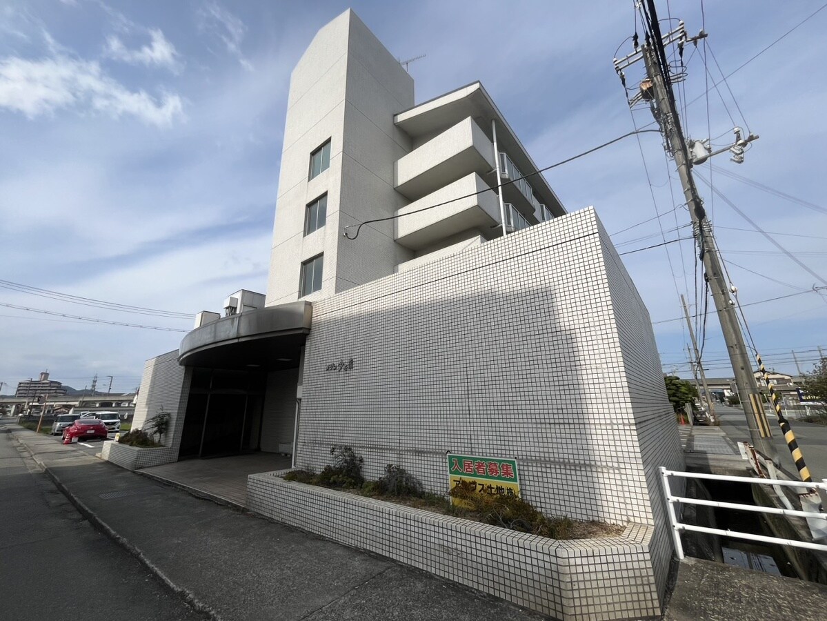 メゾン今在家の物件外観写真