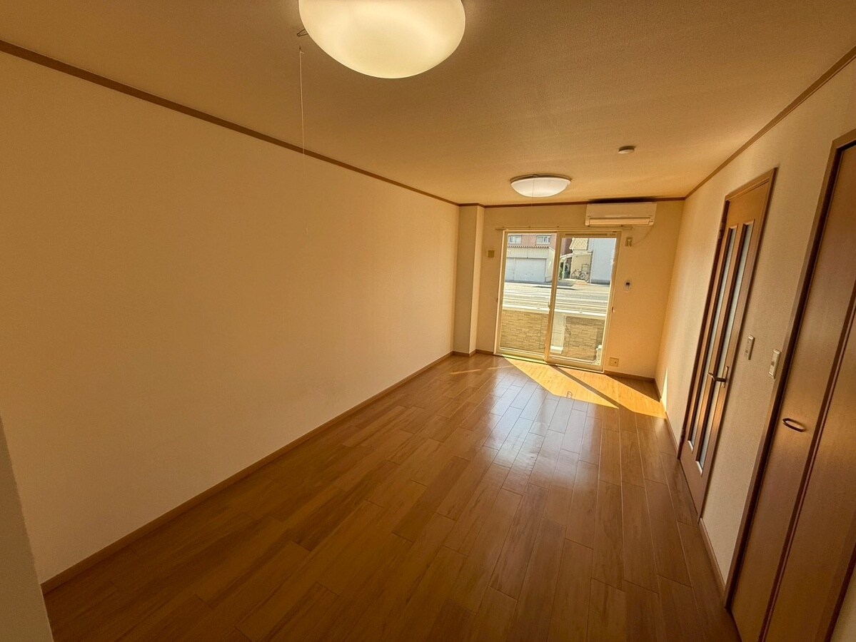 サニーレジデンスの物件内観写真