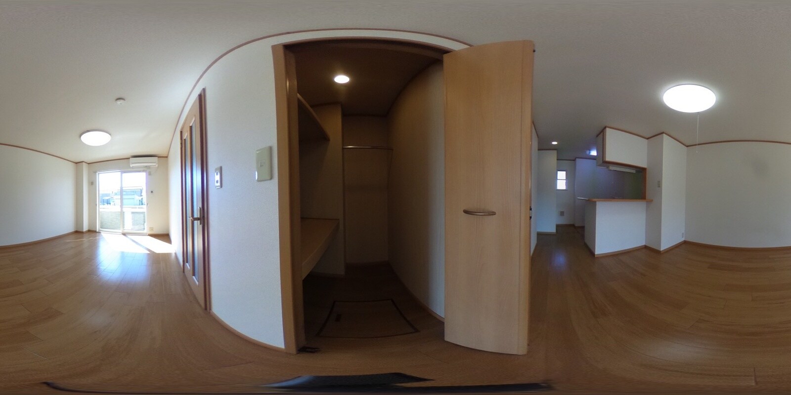 サニーレジデンスの物件内観写真