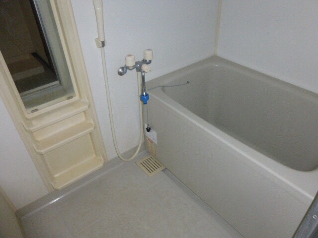 上野マンションの物件内観写真