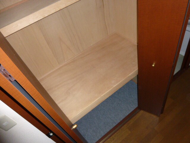 上野マンションの物件内観写真