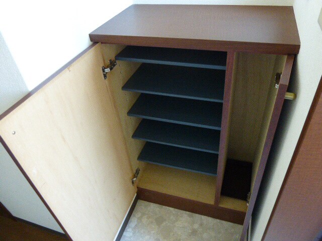 上野マンションの物件内観写真