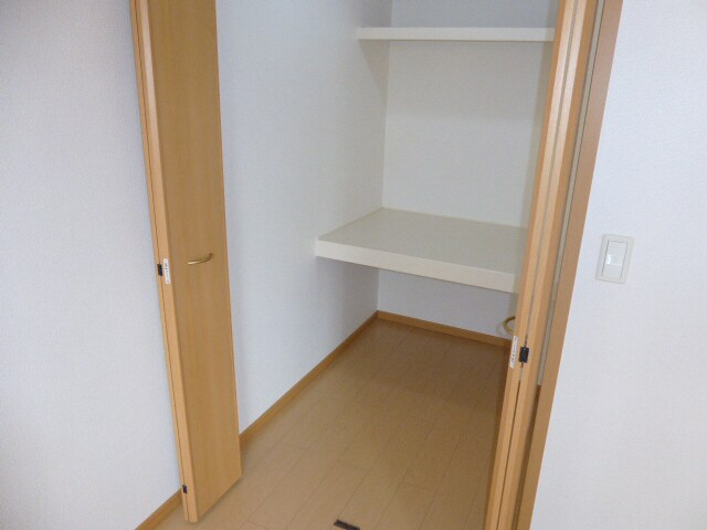 グランドゥールCの物件内観写真