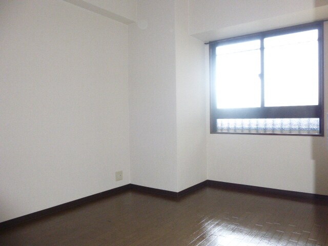 キャッスルコート東辻井の物件内観写真