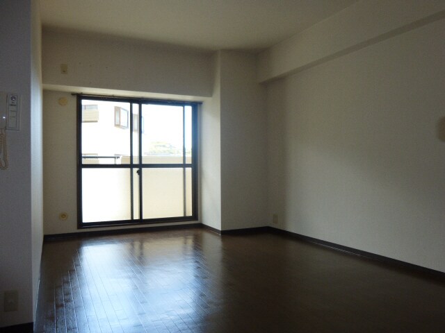 キャッスルコート東辻井の物件内観写真