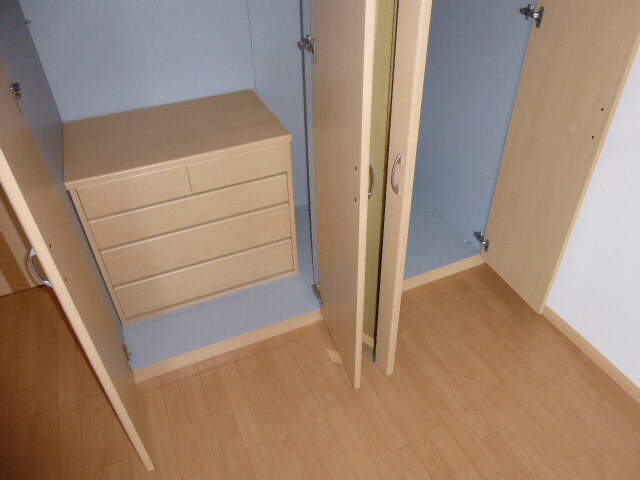 ストークコーポ大津茂の物件内観写真