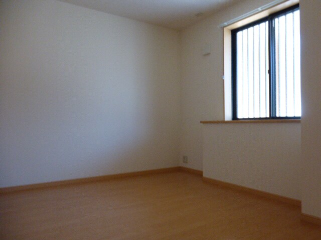 ストークコーポ大津茂の物件内観写真