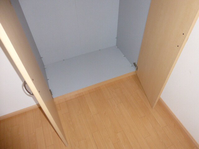 ストークコーポ大津茂の物件内観写真