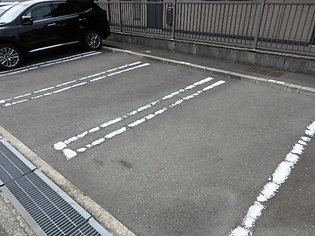 ベルメゾン土山の物件外観写真