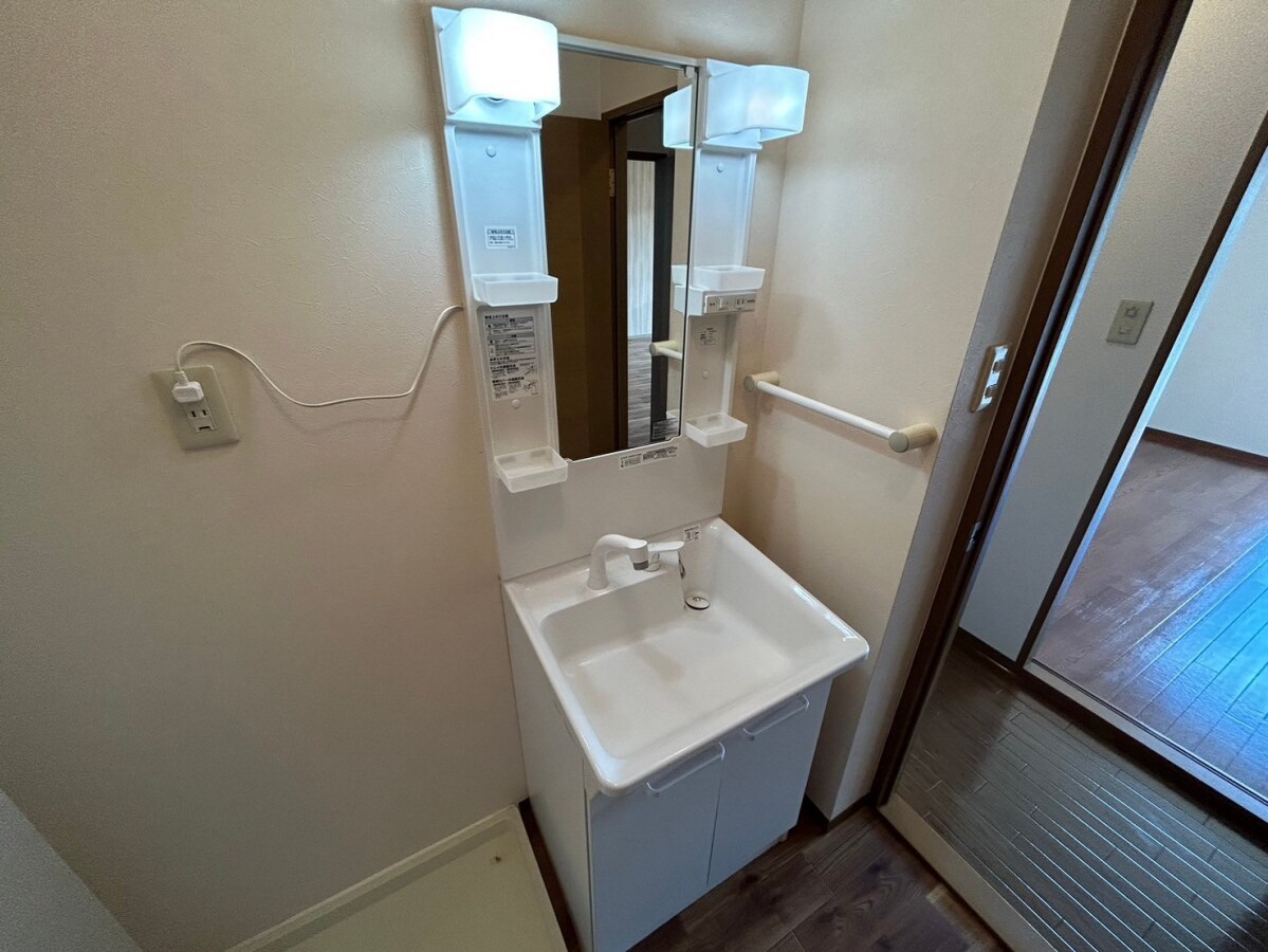 サニーハイツ田寺B棟の物件内観写真