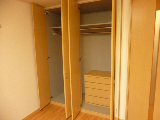 小野ロイヤルハイツの物件内観写真