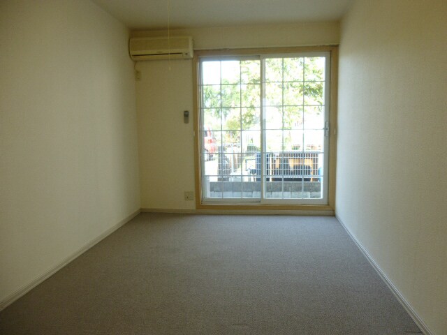 サニーハイツ新在家の物件内観写真