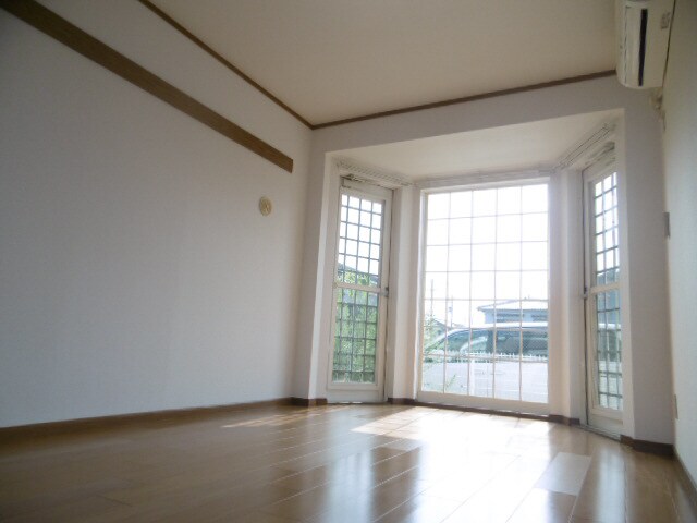 エルガーデンパレスⅠの物件内観写真