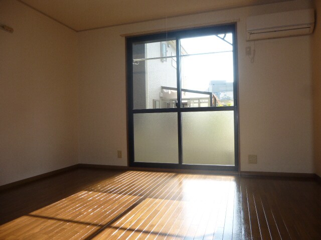 ルミエール A棟の物件内観写真