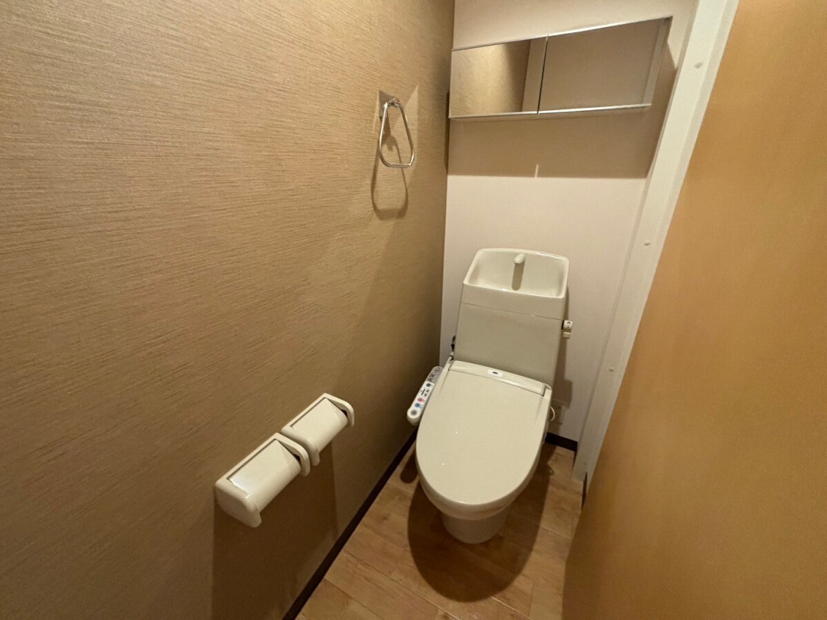 アイリスガーデンの物件内観写真