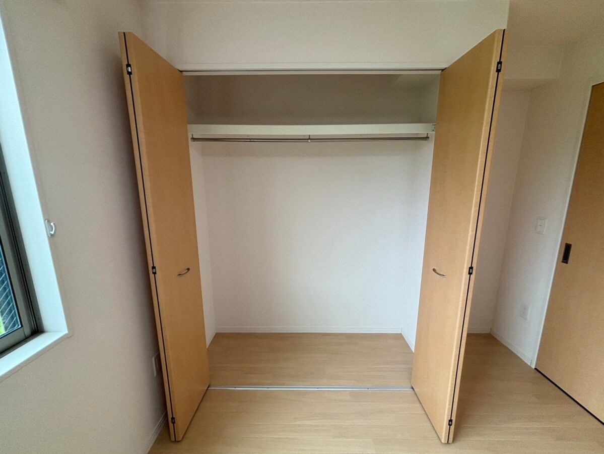 アイリスガーデンの物件内観写真