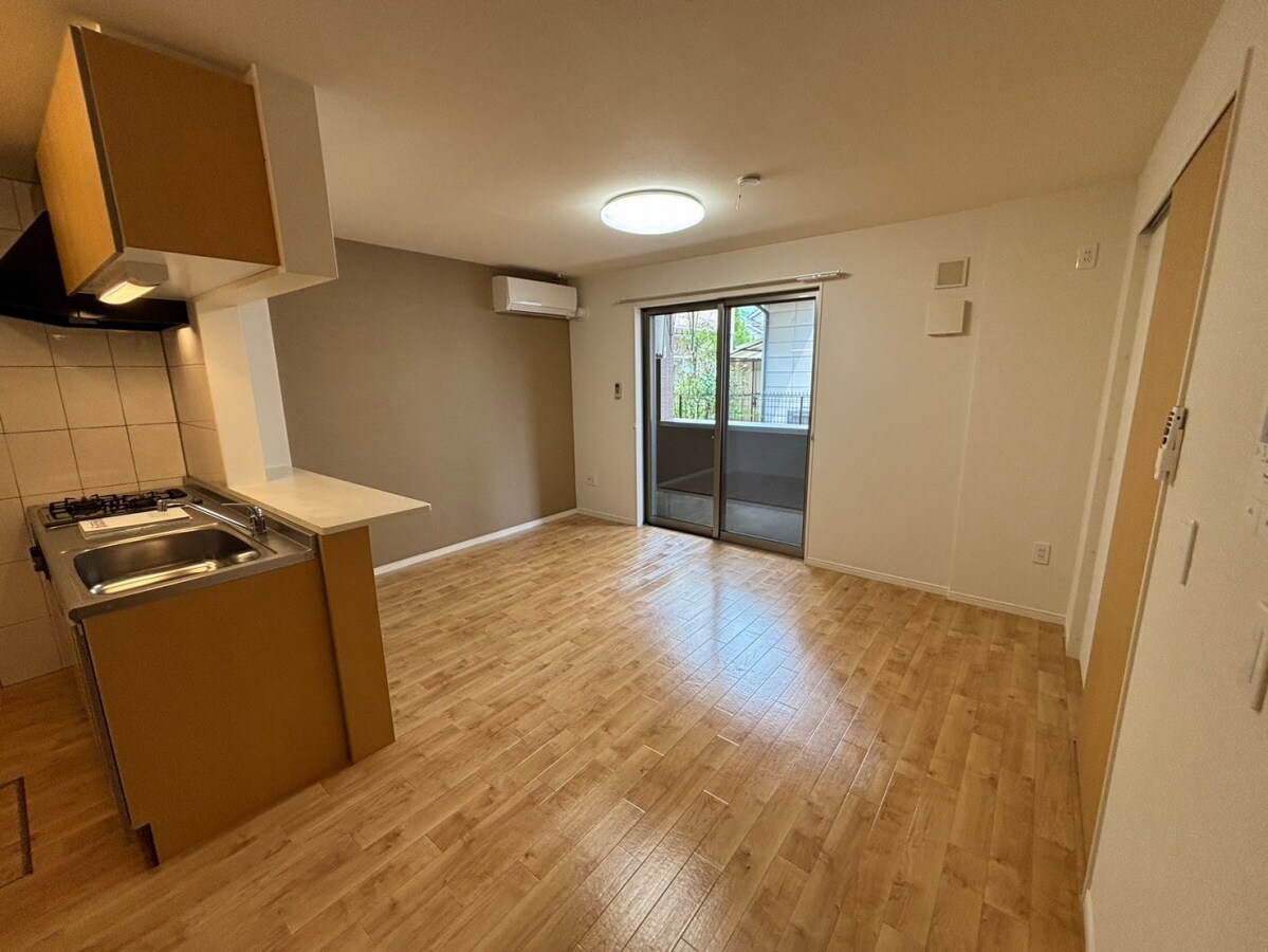 アイリスガーデンの物件内観写真