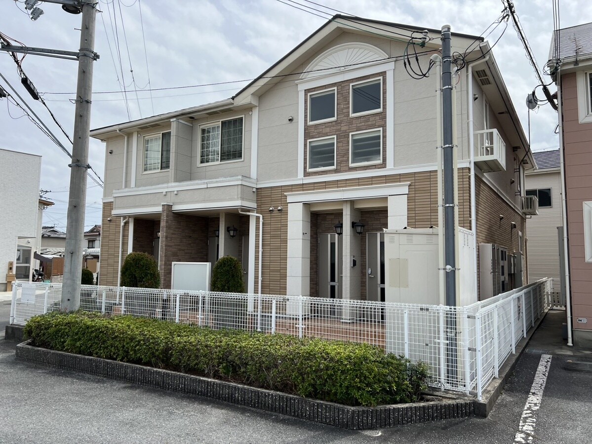 ピュールメゾンⅡの物件外観写真