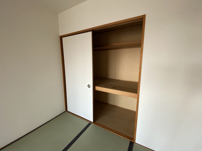 ラフェスタ大塩の物件内観写真