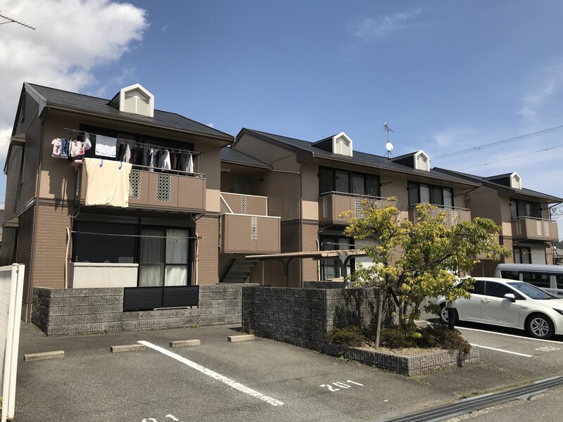 ア・カインドネスの物件外観写真