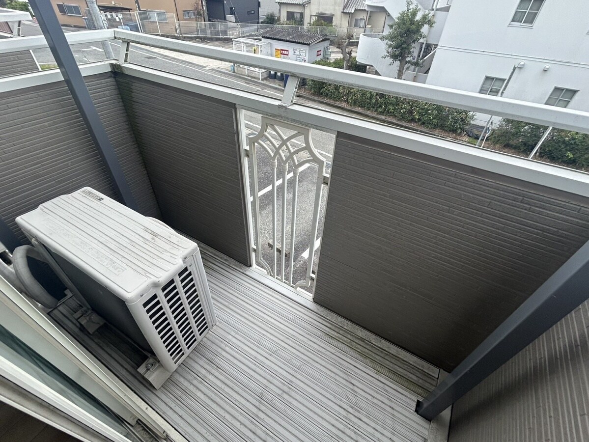 サンライフ・アイ E棟の物件内観写真