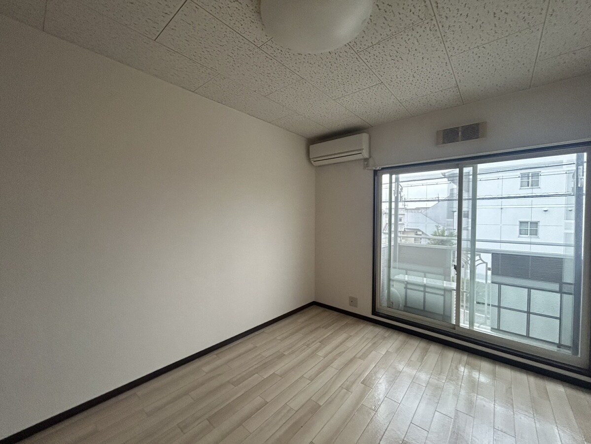 サンライフ・アイ E棟の物件内観写真