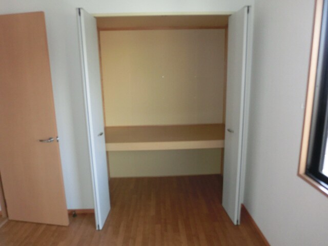 カーサフィオーレA棟の物件内観写真