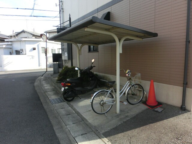 カーサフィオーレA棟の物件内観写真