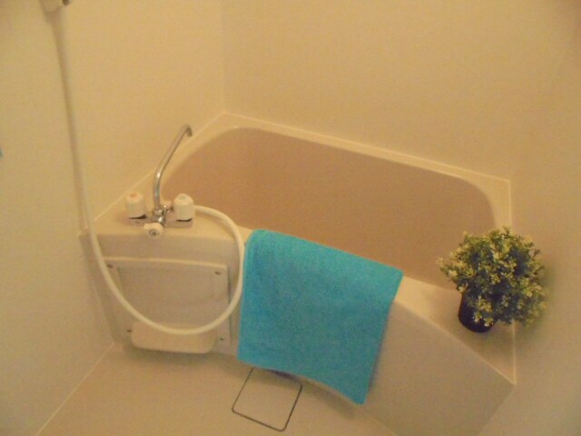 ヴィラナリー上郡 1号棟の物件内観写真