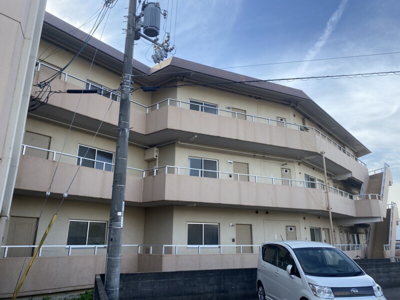 土山ヤングコーポの物件外観写真