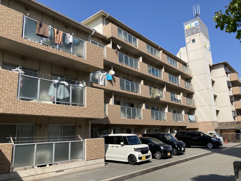 ハッピーコートさんわの物件外観写真