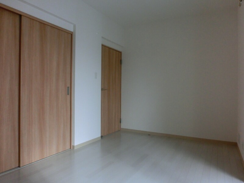 バレンシア三左衛門の物件内観写真