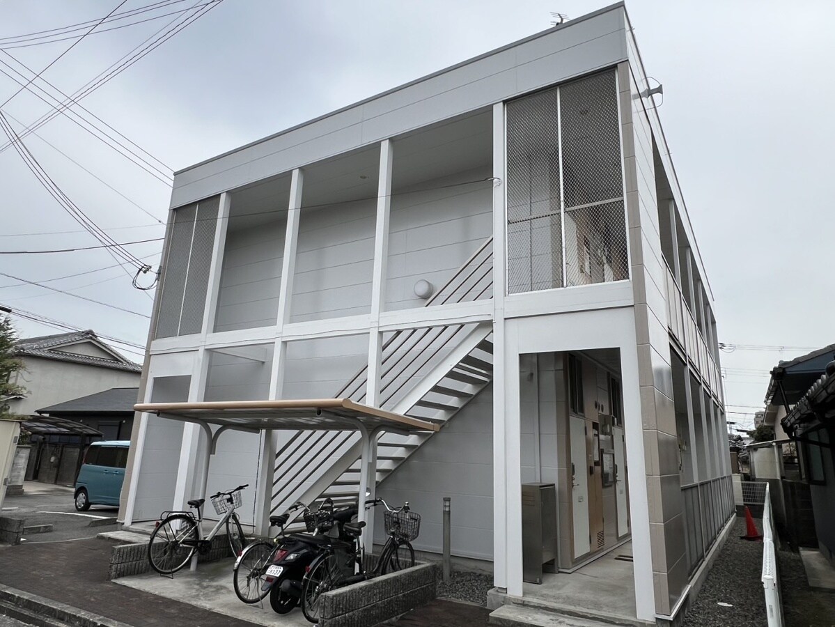 サニーフラット辻井の物件外観写真