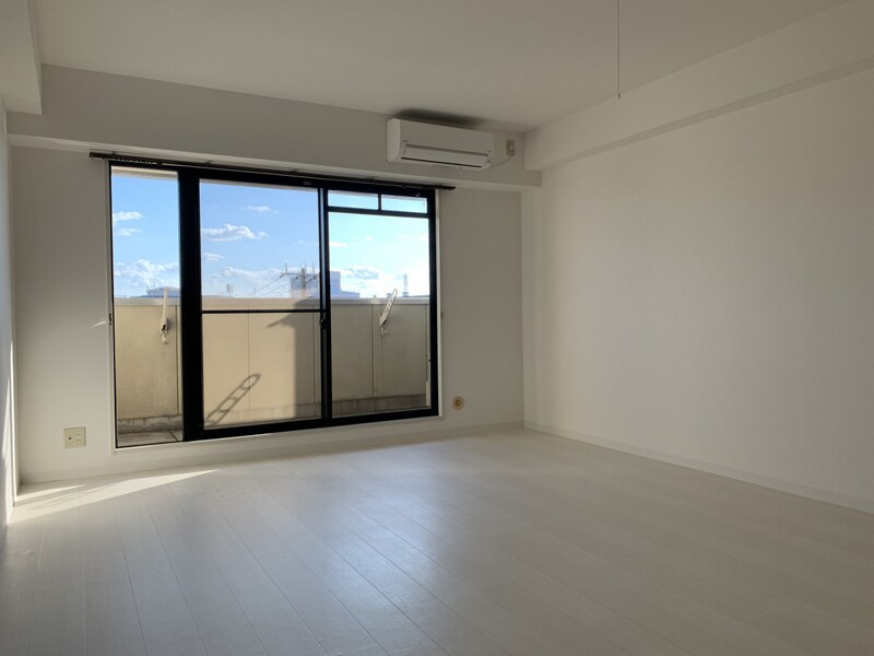 ヴィラ・ソレイユの物件内観写真