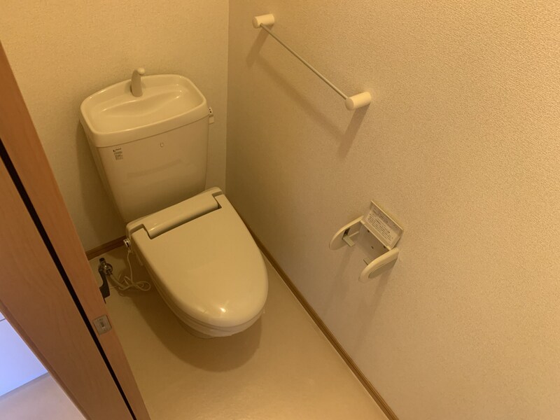 エレガンス・ヴィラAの物件内観写真