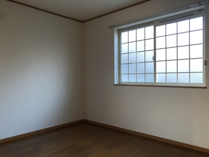 ピエデルモンテⅡの物件内観写真