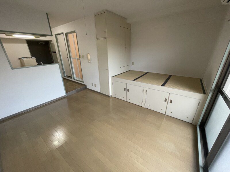 ロッキーコートナカヤの物件内観写真