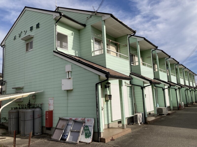 メゾン平成の物件外観写真