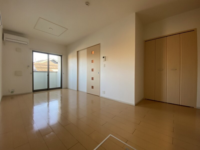 ホワイトローズの物件内観写真