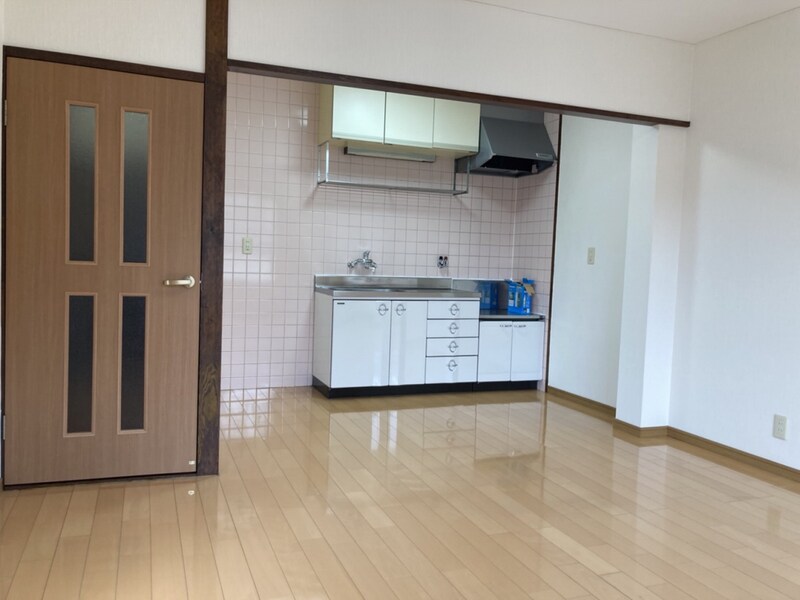 八丈グランドハイツNの物件内観写真