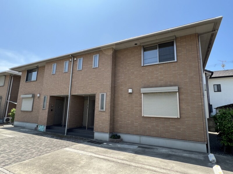 インパルスの物件外観写真