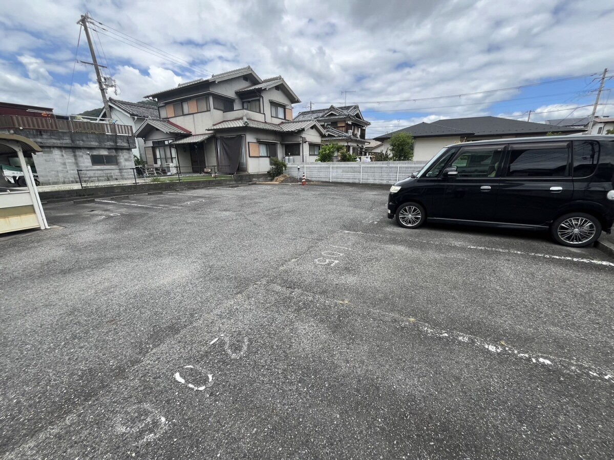 AMBER PEARL(アンバーパール)の物件外観写真